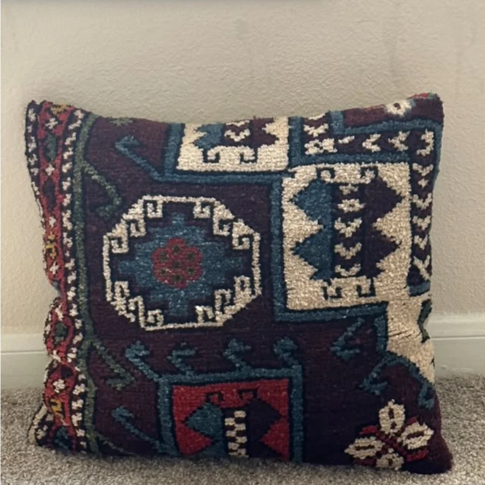 Handwoven Accent Pillow - Multicolor Kilim Pattern